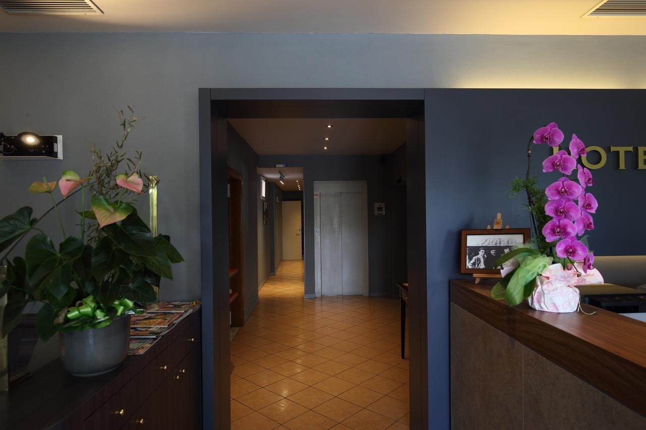 Hotel Trattoria Contini Sorbolo ภายนอก รูปภาพ